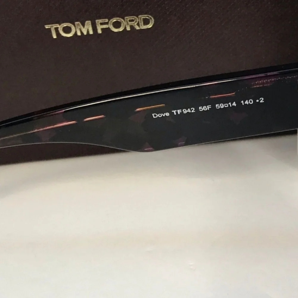 TOM FORD Dove Sunglasses Tortoise Havana Brown TF942 - Picture 7 of 16